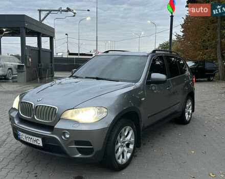 Серый БМВ Х5, объемом двигателя 3 л и пробегом 276 тыс. км за 15800 $, фото 1 на Automoto.ua