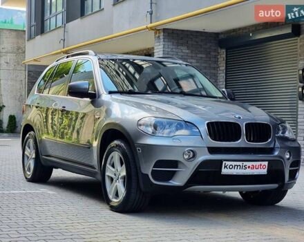 БМВ Х5 2013 в Хмельницком на Automoto.ua Серый БМВ Х5, объемом двигателя 2.99 л и пробегом 380 тыс. км за 16999 $, фото 2 на Automoto.ua