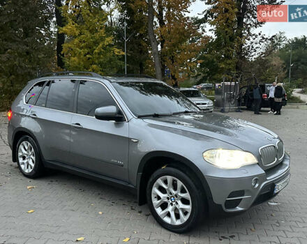 Серый БМВ Х5, объемом двигателя 3 л и пробегом 276 тыс. км за 15800 $, фото 6 на Automoto.ua