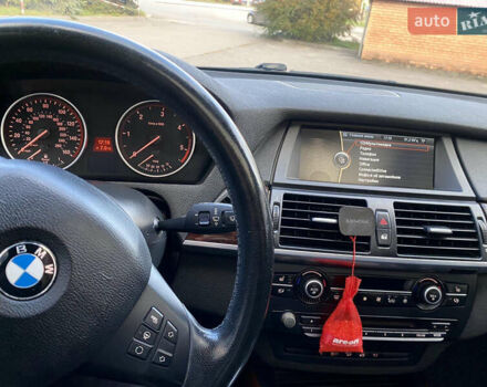 БМВ Х5 2013 в Тернополе на Automoto.ua Серый БМВ Х5, объемом двигателя 3 л и пробегом 219 тыс. км за 17300 $, фото 7 на Automoto.ua
