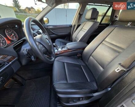 Серый БМВ Х5, объемом двигателя 2.98 л и пробегом 193 тыс. км за 13500 $, фото 54 на Automoto.ua