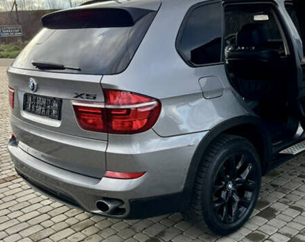 Серый БМВ Х5, объемом двигателя 2.99 л и пробегом 327 тыс. км за 16200 $, фото 11 на Automoto.ua