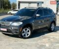Серый БМВ Х5, объемом двигателя 3 л и пробегом 315 тыс. км за 16500 $, фото 1 на Automoto.ua