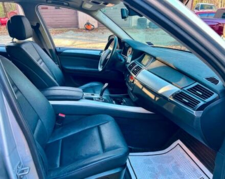 Серый БМВ Х5, объемом двигателя 3 л и пробегом 82 тыс. км за 3450 $, фото 8 на Automoto.ua