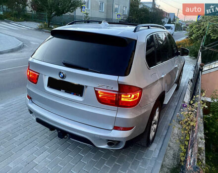 Серый БМВ Х5, объемом двигателя 3 л и пробегом 219 тыс. км за 17500 $, фото 5 на Automoto.ua