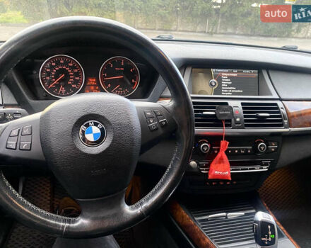 БМВ Х5 2013 в Тернополе на Automoto.ua Серый БМВ Х5, объемом двигателя 3 л и пробегом 219 тыс. км за 17300 $, фото 10 на Automoto.ua