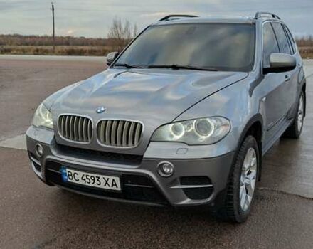 Серый БМВ Х5, объемом двигателя 3 л и пробегом 276 тыс. км за 15999 $, фото 1 на Automoto.ua