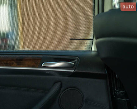 БМВ Х5 2013 в Черновцах на Automoto.ua Серый БМВ Х5, объемом двигателя 2.98 л и пробегом 189 тыс. км за 14900 $, фото 41 на Automoto.ua