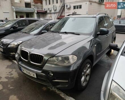 Серый БМВ Х5, объемом двигателя 3 л и пробегом 255 тыс. км за 12992 $, фото 2 на Automoto.ua