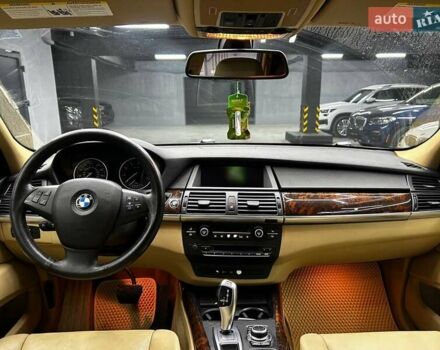Серый БМВ Х5, объемом двигателя 2.98 л и пробегом 255 тыс. км за 14200 $, фото 11 на Automoto.ua