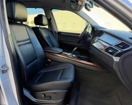 Сірий БМВ Х5, об'ємом двигуна 3 л та пробігом 88 тис. км за 12800 $, фото 7 на Automoto.ua