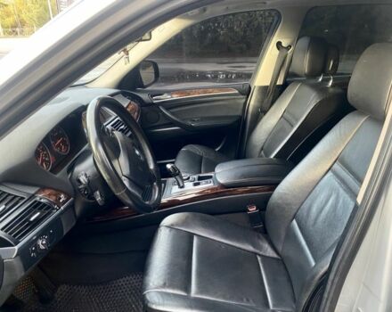 БМВ Х5 2013 в Тернополе на Automoto.ua Серый БМВ Х5, объемом двигателя 3 л и пробегом 219 тыс. км за 17500 $, фото 15 на Automoto.ua