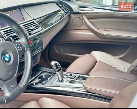 Сірий БМВ Х5, об'ємом двигуна 3 л та пробігом 274 тис. км за 22170 $, фото 12 на Automoto.ua