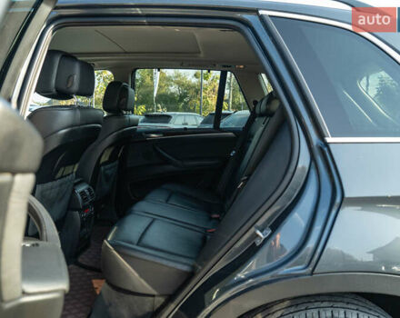 БМВ Х5 2013 в Черновцах на Automoto.ua Серый БМВ Х5, объемом двигателя 2.98 л и пробегом 189 тыс. км за 14900 $, фото 38 на Automoto.ua