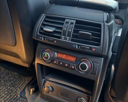 Сірий БМВ Х5, об'ємом двигуна 2.98 л та пробігом 250 тис. км за 15000 $, фото 10 на Automoto.ua