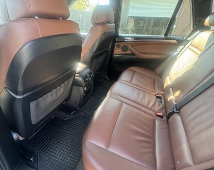 БМВ Х5 2013 в Черновцах на Automoto.ua Серый БМВ Х5, объемом двигателя 3 л и пробегом 237 тыс. км за 19500 $, фото 5 на Automoto.ua