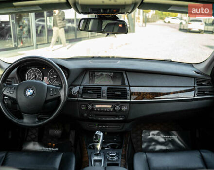 БМВ Х5 2013 в Черновцах на Automoto.ua Серый БМВ Х5, объемом двигателя 2.98 л и пробегом 189 тыс. км за 14900 $, фото 22 на Automoto.ua