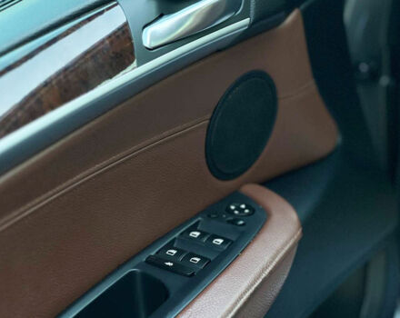 Серый БМВ Х5, объемом двигателя 3 л и пробегом 185 тыс. км за 16500 $, фото 7 на Automoto.ua