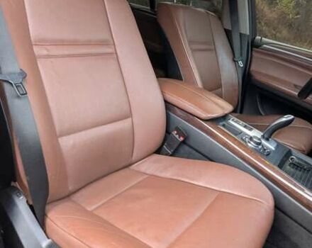 Серый БМВ Х5, объемом двигателя 3 л и пробегом 276 тыс. км за 15999 $, фото 18 на Automoto.ua