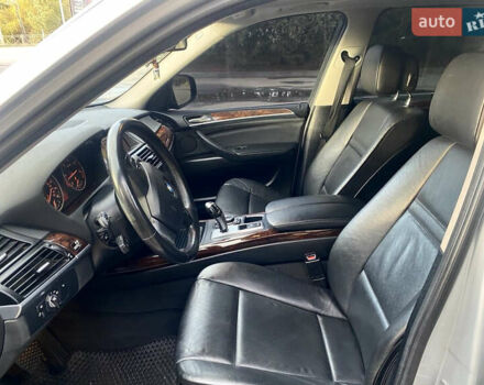 БМВ Х5 2013 в Тернополе на Automoto.ua Серый БМВ Х5, объемом двигателя 3 л и пробегом 219 тыс. км за 17300 $, фото 9 на Automoto.ua