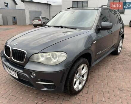 Серый БМВ Х5, объемом двигателя 3 л и пробегом 255 тыс. км за 12992 $, фото 41 на Automoto.ua