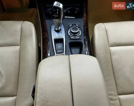 Серый БМВ Х5, объемом двигателя 2.98 л и пробегом 255 тыс. км за 14200 $, фото 7 на Automoto.ua