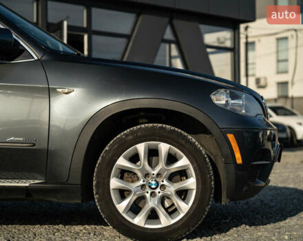 БМВ Х5 2013 в Черновцах на Automoto.ua Серый БМВ Х5, объемом двигателя 2.98 л и пробегом 189 тыс. км за 14900 $, фото 11 на Automoto.ua