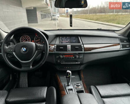 Серый БМВ Х5, объемом двигателя 2.98 л и пробегом 56 тыс. км за 18300 $, фото 12 на Automoto.ua