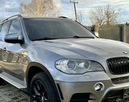 Серый БМВ Х5, объемом двигателя 2.99 л и пробегом 327 тыс. км за 16200 $, фото 6 на Automoto.ua
