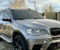 Серый БМВ Х5, объемом двигателя 2.99 л и пробегом 327 тыс. км за 16200 $, фото 6 на Automoto.ua