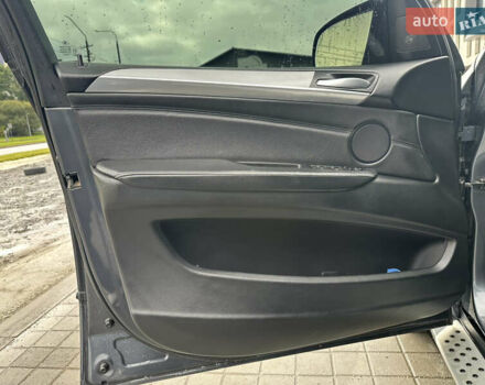 Сірий БМВ Х5, об'ємом двигуна 3 л та пробігом 320 тис. км за 16200 $, фото 28 на Automoto.ua