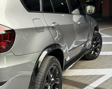 Серый БМВ Х5, объемом двигателя 3 л и пробегом 270 тыс. км за 21000 $, фото 32 на Automoto.ua