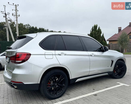 Серый БМВ Х5, объемом двигателя 2.98 л и пробегом 226 тыс. км за 18500 $, фото 6 на Automoto.ua