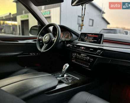 Серый БМВ Х5, объемом двигателя 0 л и пробегом 160 тыс. км за 23500 $, фото 81 на Automoto.ua