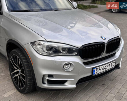 Серый БМВ Х5, объемом двигателя 3 л и пробегом 161 тыс. км за 21990 $, фото 16 на Automoto.ua