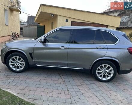 Серый БМВ Х5, объемом двигателя 2.98 л и пробегом 218 тыс. км за 20500 $, фото 6 на Automoto.ua