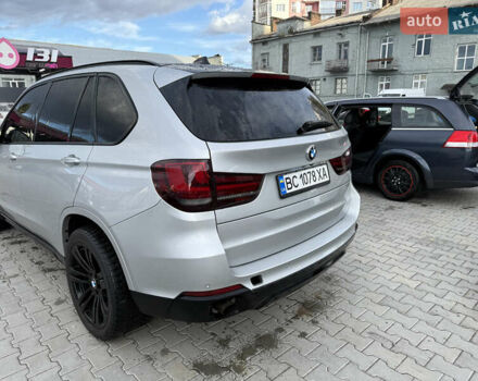 Серый БМВ Х5, объемом двигателя 2.98 л и пробегом 350 тыс. км за 16800 $, фото 11 на Automoto.ua