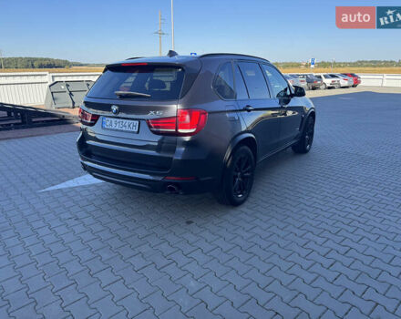 Серый БМВ Х5, объемом двигателя 2.98 л и пробегом 283 тыс. км за 25200 $, фото 12 на Automoto.ua