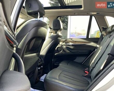 Сірий БМВ Х5, об'ємом двигуна 2.98 л та пробігом 145 тис. км за 22900 $, фото 15 на Automoto.ua