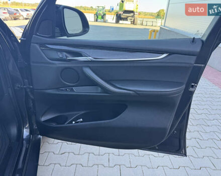 Серый БМВ Х5, объемом двигателя 2.98 л и пробегом 283 тыс. км за 25200 $, фото 18 на Automoto.ua