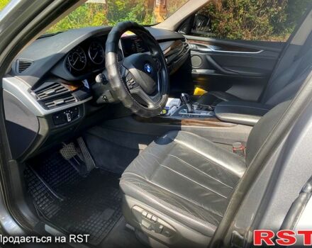 Серый БМВ Х5, объемом двигателя 3 л и пробегом 308 тыс. км за 28000 $, фото 8 на Automoto.ua