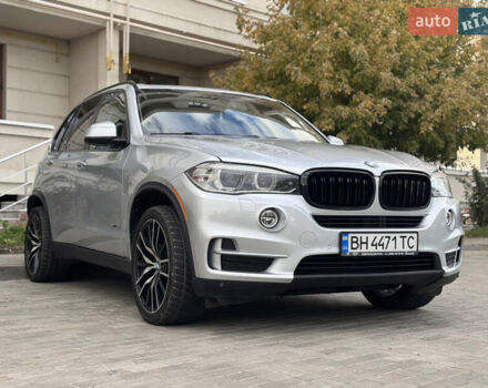 Серый БМВ Х5, объемом двигателя 3 л и пробегом 161 тыс. км за 21990 $, фото 4 на Automoto.ua