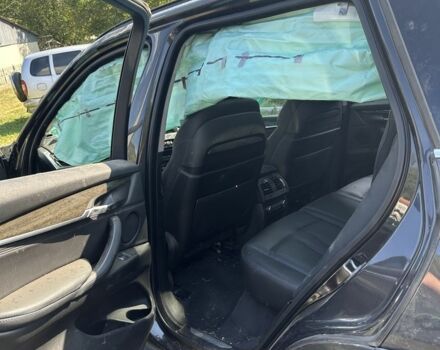 Серый БМВ Х5, объемом двигателя 3 л и пробегом 237 тыс. км за 100 $, фото 12 на Automoto.ua