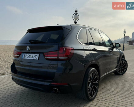 Сірий БМВ Х5, об'ємом двигуна 2 л та пробігом 180 тис. км за 25800 $, фото 14 на Automoto.ua