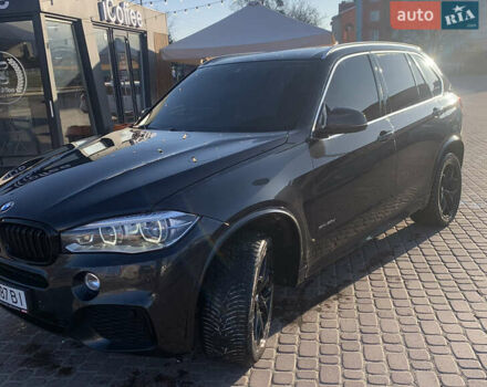 Сірий БМВ Х5, об'ємом двигуна 2.99 л та пробігом 300 тис. км за 25000 $, фото 9 на Automoto.ua