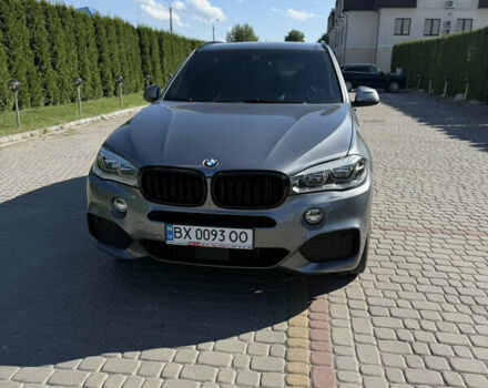 Сірий БМВ Х5, об'ємом двигуна 3 л та пробігом 305 тис. км за 28500 $, фото 1 на Automoto.ua