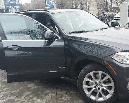 Сірий БМВ Х5, об'ємом двигуна 2.98 л та пробігом 280 тис. км за 18900 $, фото 19 на Automoto.ua