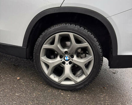 Серый БМВ Х5, объемом двигателя 3 л и пробегом 250 тыс. км за 25000 $, фото 16 на Automoto.ua