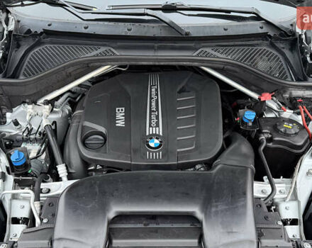 Сірий БМВ Х5, об'ємом двигуна 2.99 л та пробігом 193 тис. км за 28400 $, фото 78 на Automoto.ua