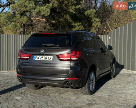 Серый БМВ Х5, объемом двигателя 2.98 л и пробегом 142 тыс. км за 20900 $, фото 6 на Automoto.ua